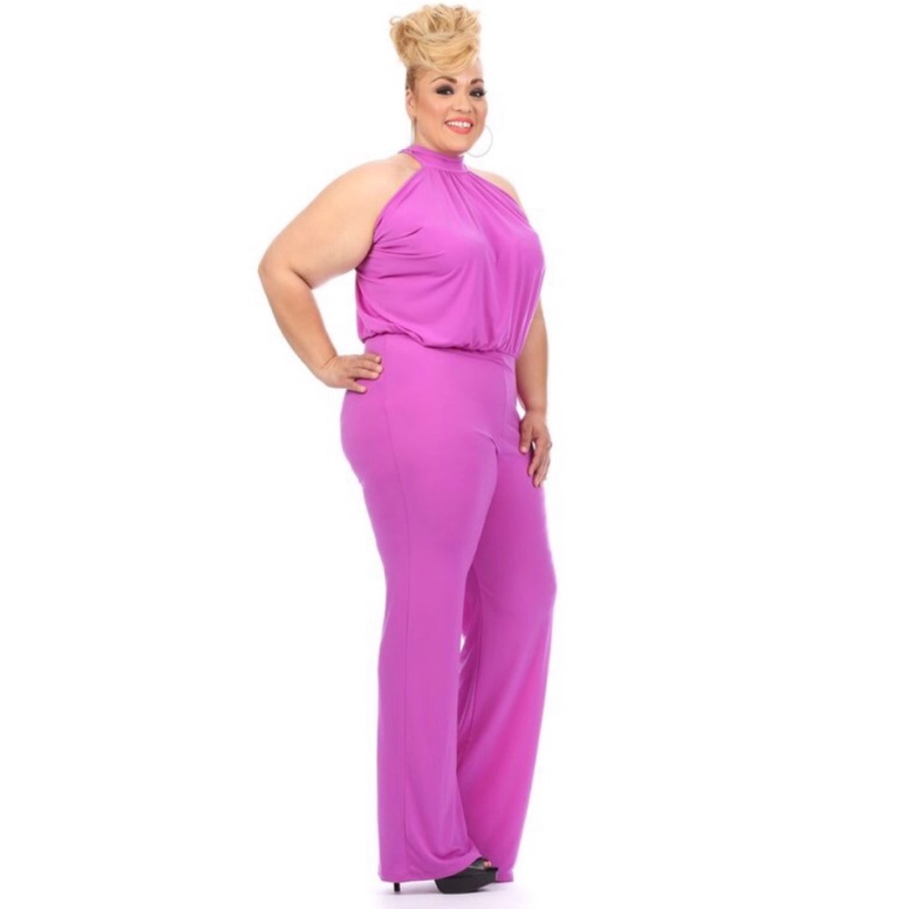 Plus! Halter neck Jumpsuit 💜💗